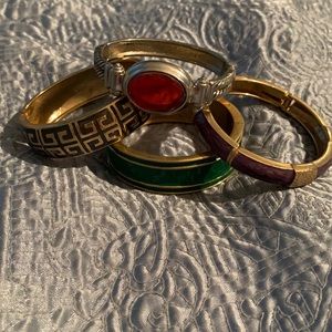 Vintage costume bracelet lot